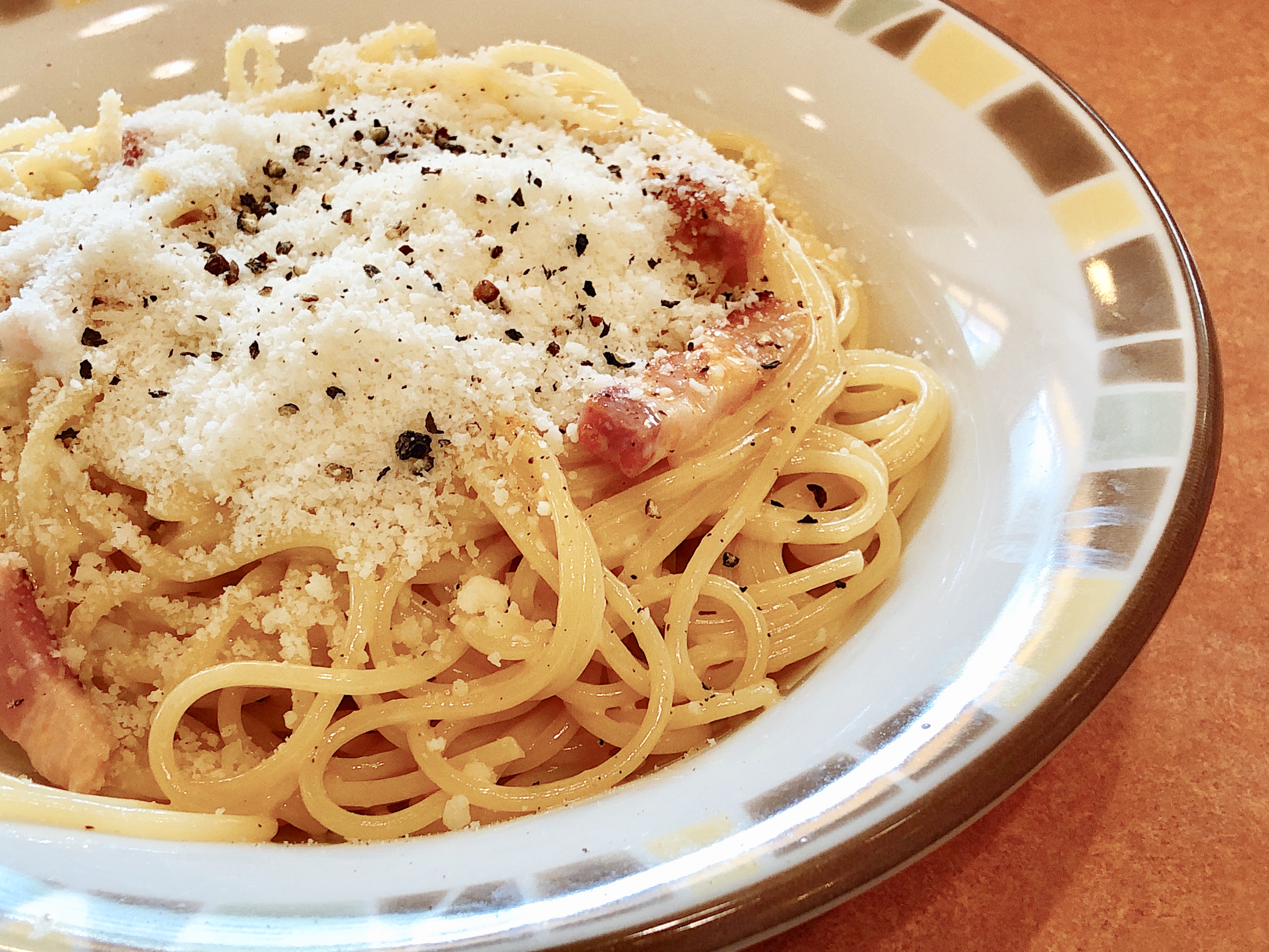 本場イタリア風 濃厚な卵を感じるサイゼリヤ カルボナーラ が美味しい レシピやクーポン情報も紹介 サイゼリヤの歩き方